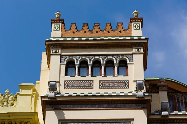 歴史的建造物、セビリア、スペインのモニュメント。スペインの建築様式のゴシック様式とムデハル様式、バロック — ストック写真