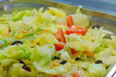 Suşi deniz ürünleri Restoran yakın çekim. Kral karides, deniz yosunu ve havyar Gurmeler için.