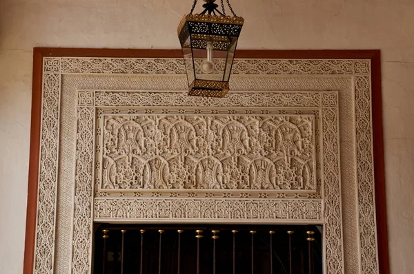 Edificios históricos y monumentos de Sevilla, España. Estilos arquitectónicos españoles de gótico y mudéjar, barroco — Foto de Stock