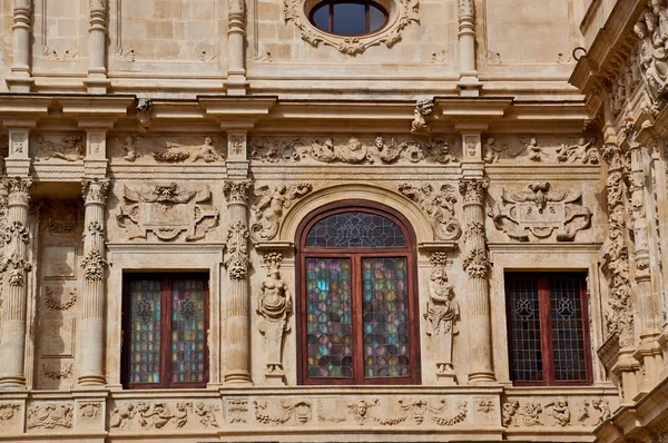 Historické budovy a Památky v Seville, Španělsko. Ayuntamiento de Sevilla — Stock fotografie