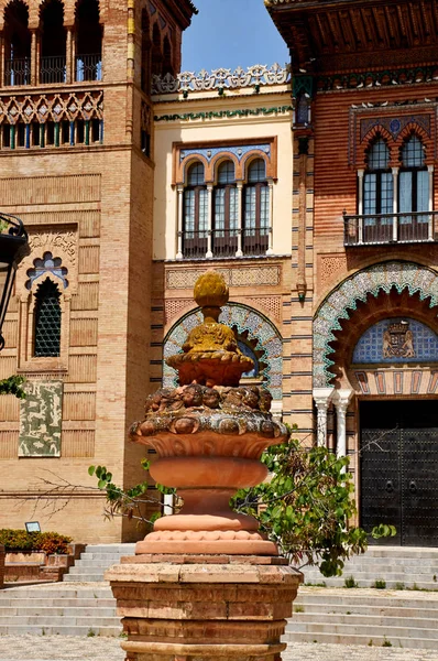 Historische Gebäude und Denkmäler von Sevilla, Spanien. gotisch und mudejar, barock — Stockfoto