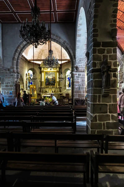 Mont Saint Michel, Francia - 8 de septiembre de 2016: El interior de t —  Fotos de Stock