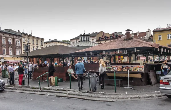 Krakow, Polonya - 2 Ekim 2016: Eski pazar Kazimierz, şimdi t — Stok fotoğraf
