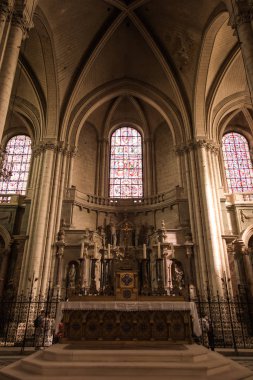 Poitiers, Fransa - 12 Eylül 2016: Kilise içinin