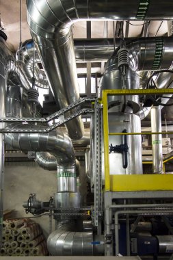 su dağıtmak için bazı boru yalıtım