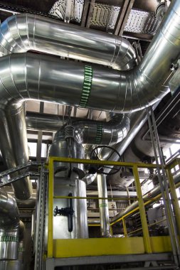 su dağıtmak için bazı boru yalıtım