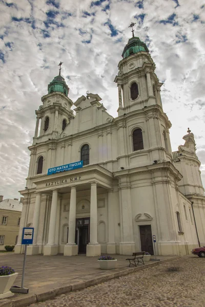 Sanktuarium, Bazylika Najświętszej Maryi Panny w Chełmie w wschodniej Pola — Zdjęcie stockowe