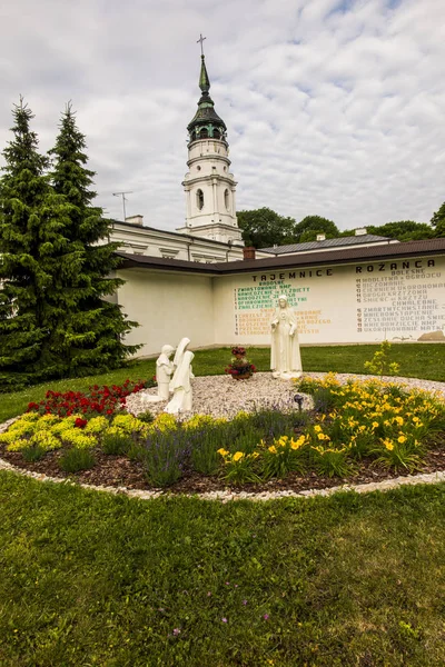 Sanctuaire, la basilique de la Vierge Marie à Chelm dans le Pola oriental — Photo