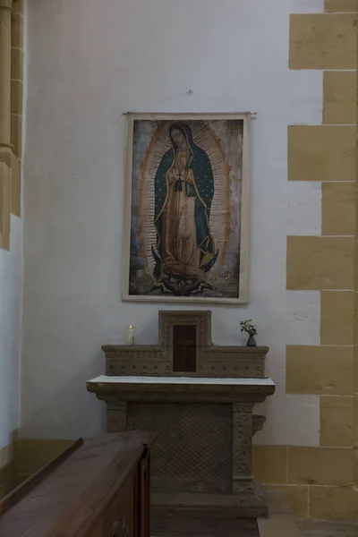 Paray Le Monial, Francia - 13 de septiembre de 2016: El interior de — Foto de Stock