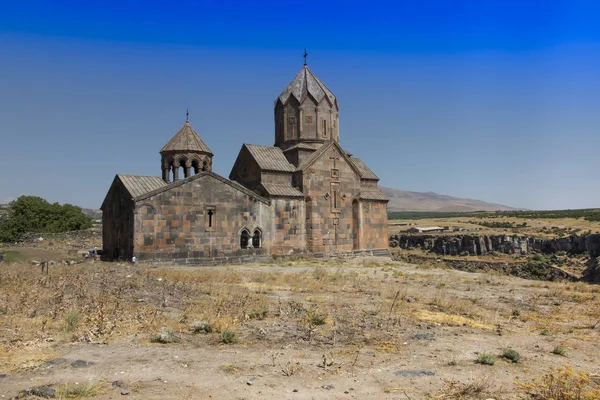 Hovhannavank, ein mittelalterliches Kloster im Dorf oha — Stockfoto