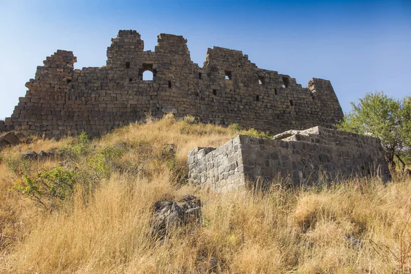 アルメニアのオワナワヌク美しい中世要塞の景色 — ストック写真