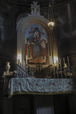 Geghard, Ermenistan - 16 Eylül 2017: İçinde bir Geghard medieva