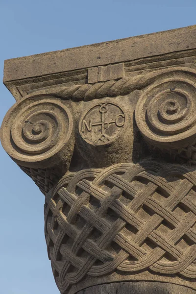 Ruinen von zvartnots (himmlische Engel) Tempel Armenien, zentral als — Stockfoto