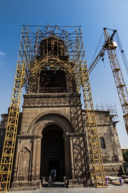 Etchmi, dünyanın en eski katedral Kulesi tamiri