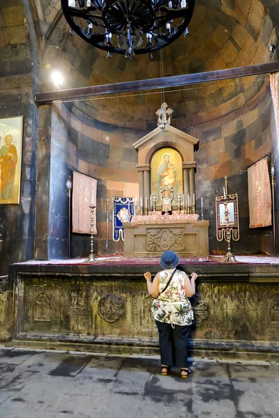 KHOR VIRAP MONASTERY, ARMENIA - 18 DE SETEMBRO DE 2017: Interior de F — Fotografia de Stock