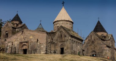 Goshavank Manastırı 1188 kurulmuştur. Yaklaşık 20 bulunduğu 