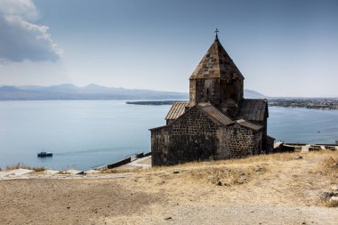 Sevanavank kuzeybatı kıyısında bulunan bir manastır karmaşık olduğunu 