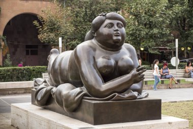 Erivan, Ermenistan - 21 Eylül 2017: Siyah heykeli çıplak 