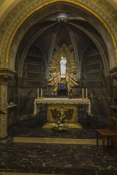 Lourdes, France, June 24 2019: Interior of the Crypt - the first — Stock Photo, Image