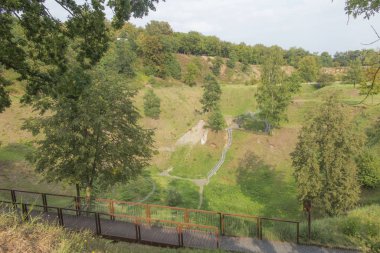 Jeolojik geopark St. Anne Mountain yakınındaki Opole, Polonya