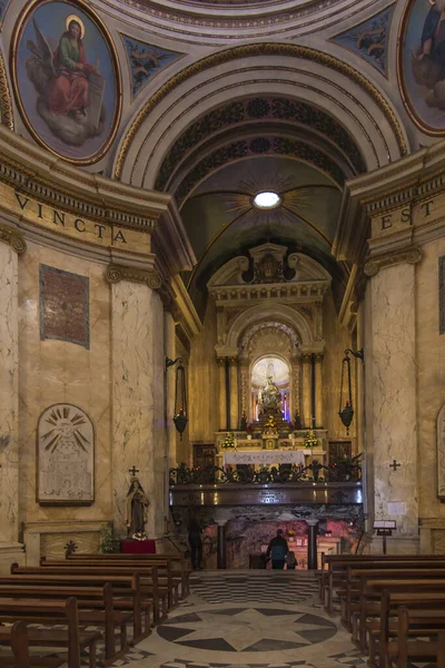 Haifa, Israel, January 26, 2020：Interior and altar at the famou — 图库照片