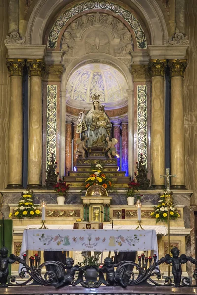 Haifa, Israel, January 26, 2020: Interior and altar at the famou — Stock Photo, Image