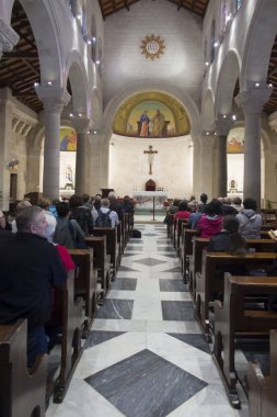 Nasıra, İsrail, 26 Ocak 2020: Nasıra 'daki St. Joseph Kilisesi' nin İçi