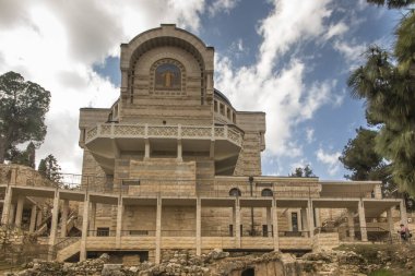 Bir görünüm ile St. Peter Kilisesi içinde Gallicantu Zion Mount Kudüs eski city bölgesinde, İsrail