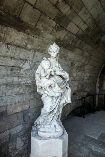 Avignon Francja Czerwca 2019 Kaplica Mikołaja Postacią Matki Boskiej Jezusem — Zdjęcie stockowe