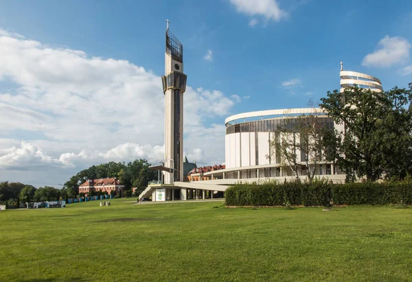 Santuario Lagiewniki Basílica Divina Misericordia Millones Peregrinos Todo Mundo Visitan — Foto de Stock