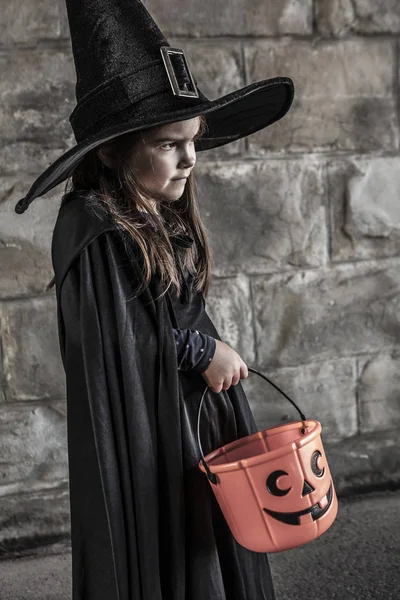 Cute little witch for Halloween — Stock Photo, Image