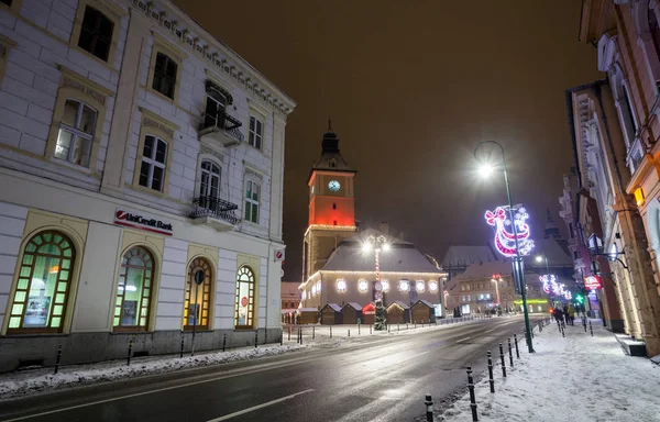 Brasov Council House night view decorated for Christmas — Stock Photo, Image