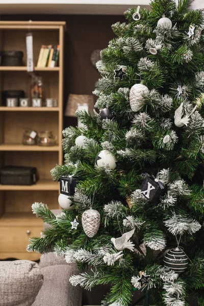 Christmas tree with silver cone, black balls and cubes — Stock Photo, Image