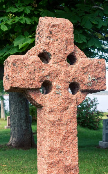 Croce celtica in pietra — Foto Stock