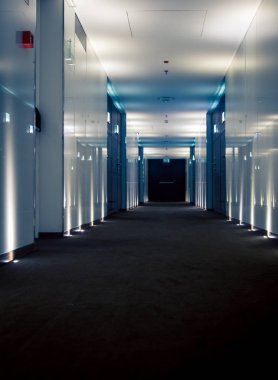 otel koridor iç