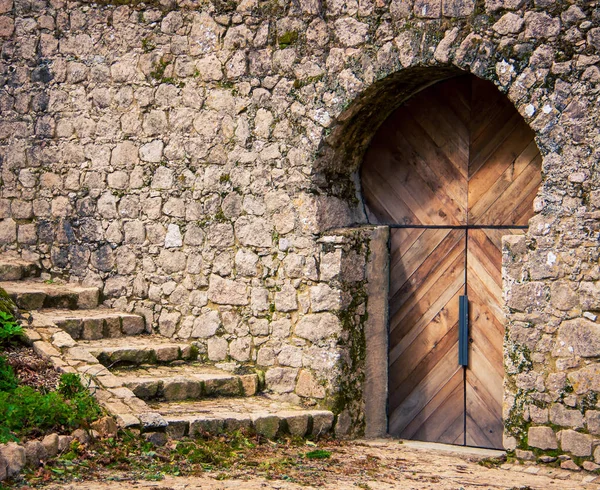 石造りの入口の方法 — ストック写真