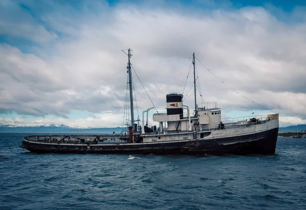 Schiff Uhuaia aufgeben — Stockfoto