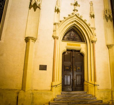 Kilise kapı Krems Avusturya