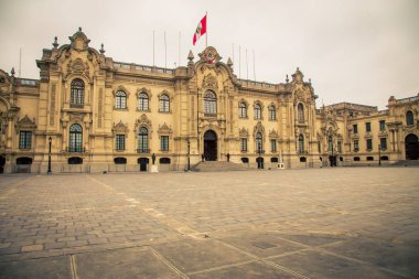 Parlamento office lima