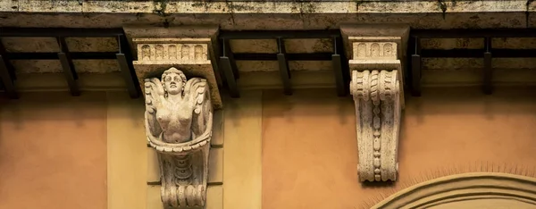 Carved Column Siena Italy — Stock Photo, Image