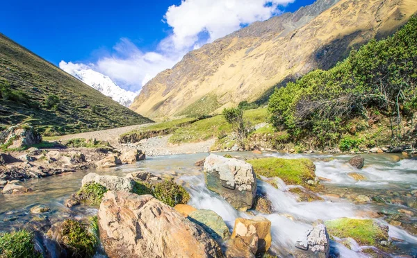 Trekking Sul Fiume Salkantay Perù — Foto Stock