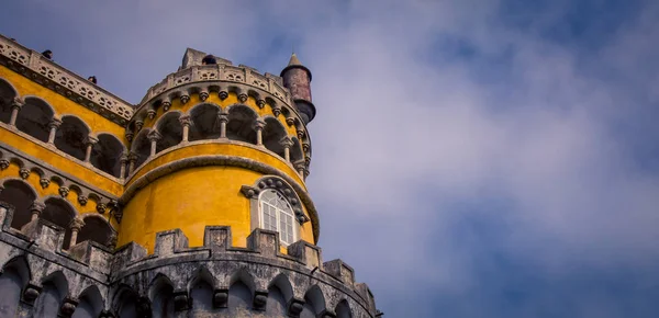 Sintra Içinde Bina Sarı — Stok fotoğraf