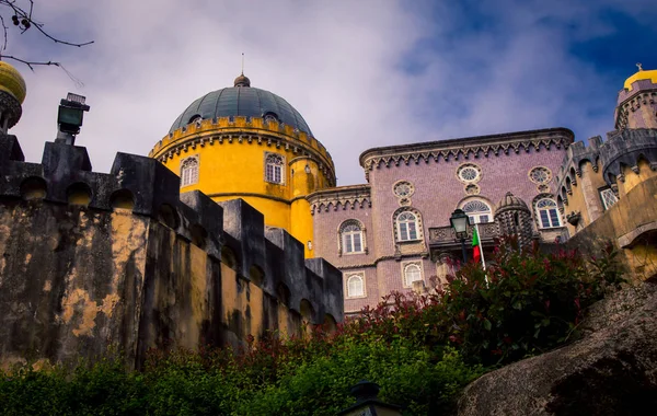 Sintra Içinde Bina Sarı — Stok fotoğraf