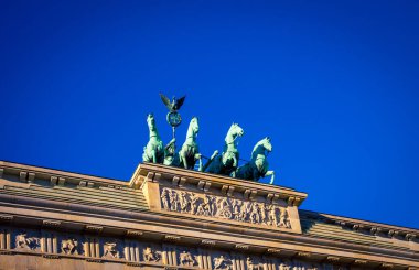 Berlin 'de Brandenburg kapısı