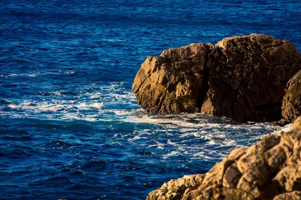 Rocce Nel Mare Adriatico — Foto Stock