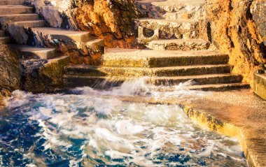 Dubrovnik adımda karşı su