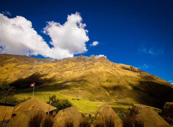 Salkantay Trek Cabanas Acampamento — Fotografia de Stock