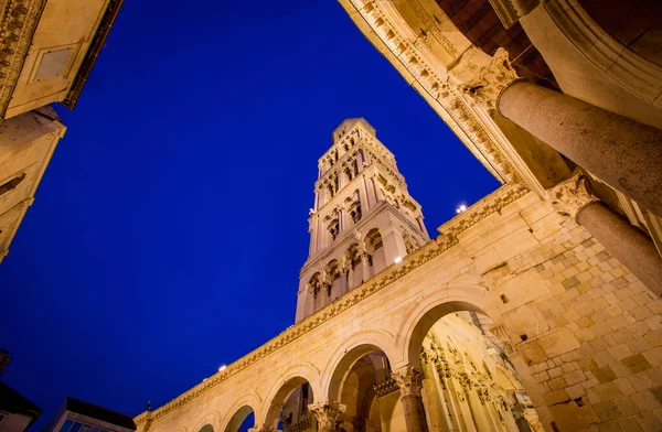 Kirchturm Der Nacht Split Kroatien — Stockfoto