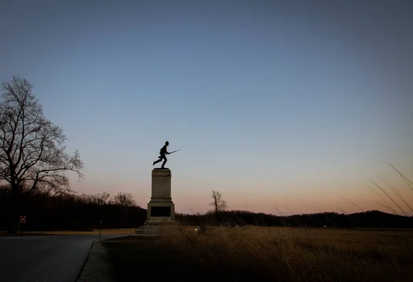 Civil War Solider Statues Dusk — Stock Photo, Image