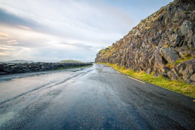 Dingle yarımadasında yol